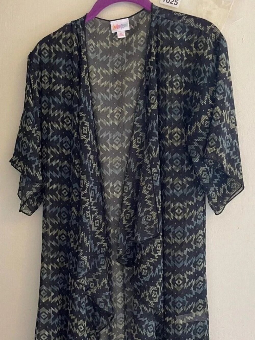 LuLaRoe Monroe Small Kimono Black Gray Geometric Sheer Fringe Cover Up